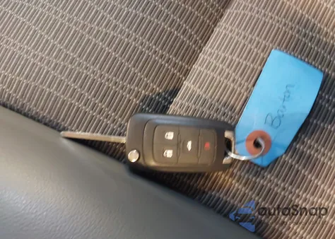 2017 Chevrolet Impala 1Lt из США, поврежденный, VIN 1G1105S37HU176758